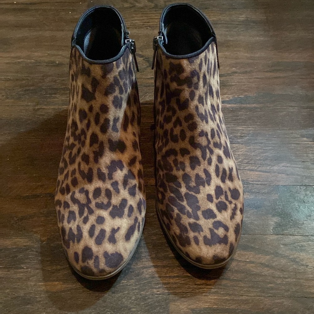 Sale! Animal print booties, Circus by Sam Edelman, size 7 women's.